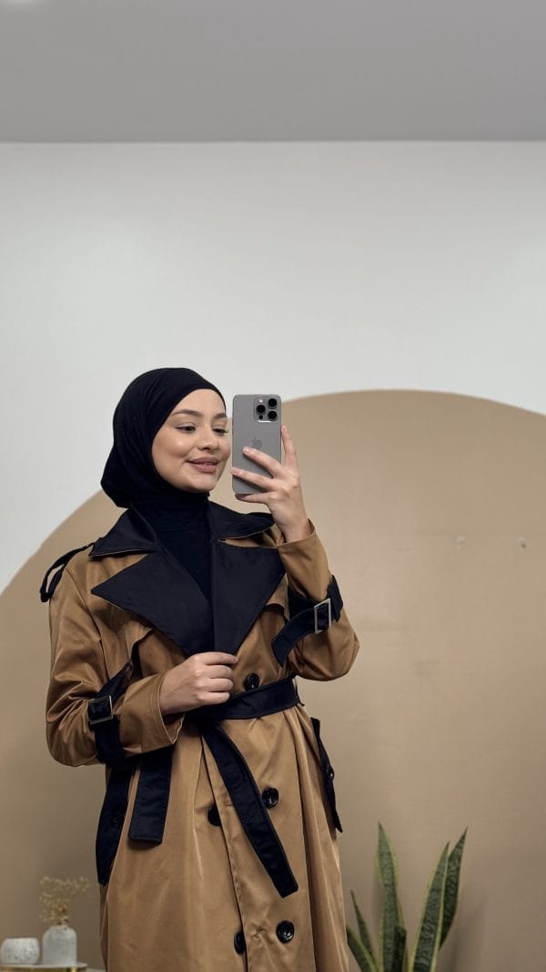 Trench coat marron et noir – Image 2